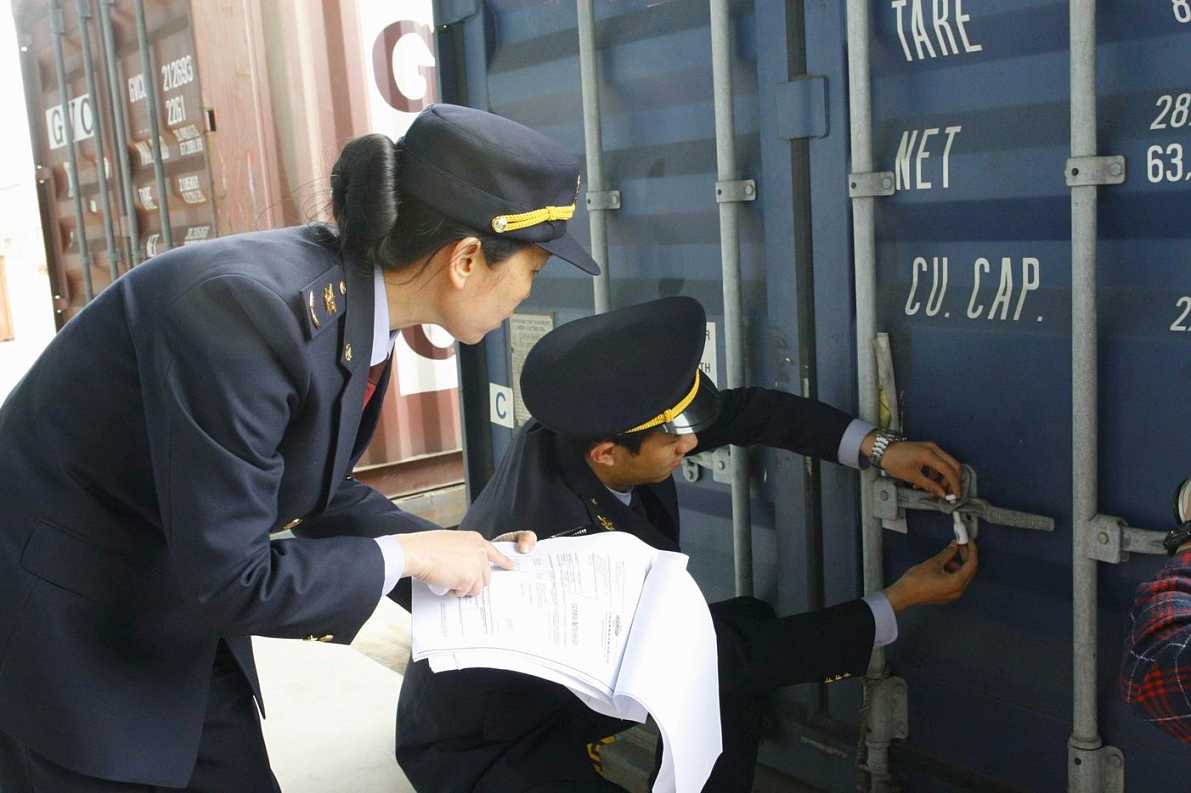 進(jìn)出口報(bào)關(guān)、報(bào)檢服務(wù)